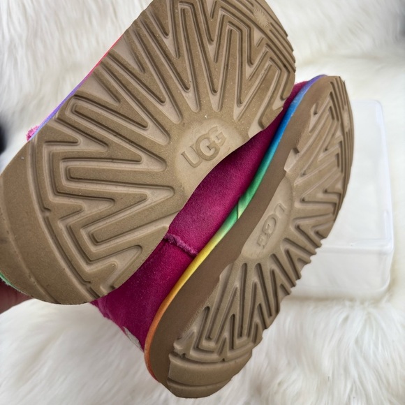 UGG pink Suede Boots with Rainbow Accents size 3 kids - Picture 5 of 11